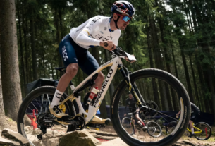 Pinarello Dogma XC 2025